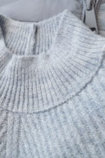 بلوز بافت بیسیک زری دار - Image 3