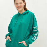 ست هودی و شلوار گرمکن طرح دار سبز