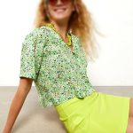 شومیز نخی کراپ گلدار