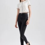 شلوار جین اسکینی دیفکتو